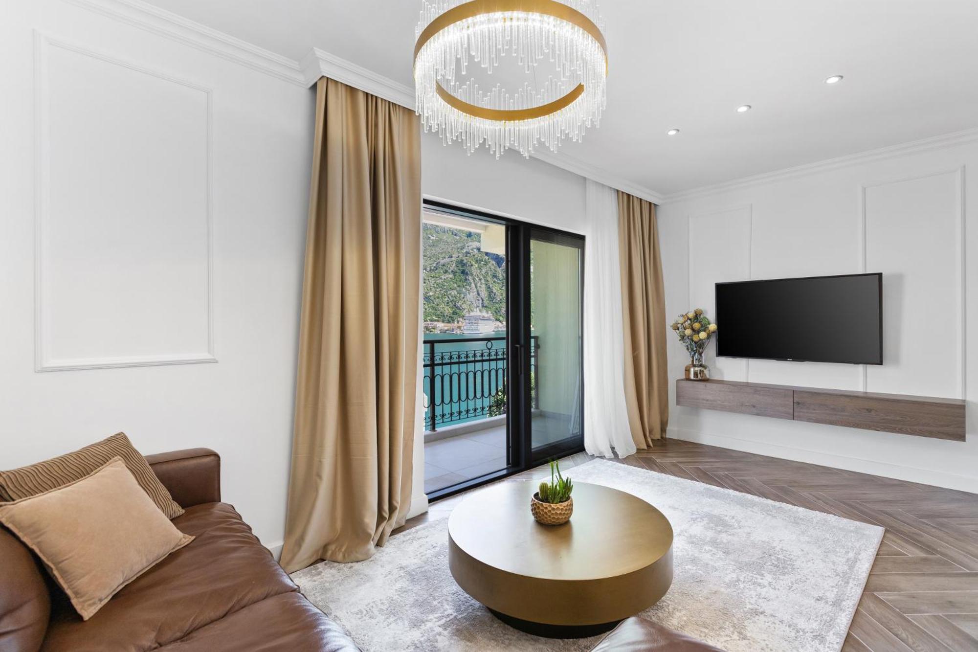 Dekaderon Lux Apartments Котор Экстерьер фото